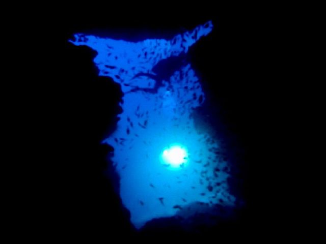 26/04/23　久々の豪雨にあいました。　万座、慶良間